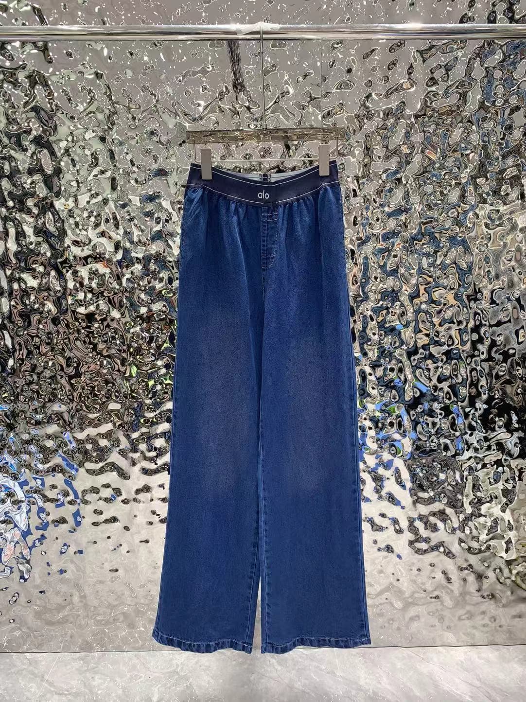 alo jeans Yupoo pants blue 019 | Rep Clothing image 1