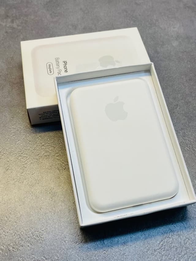 External Battery For Iphone YupooPA China | Yupoo Rep Electronics image 2
