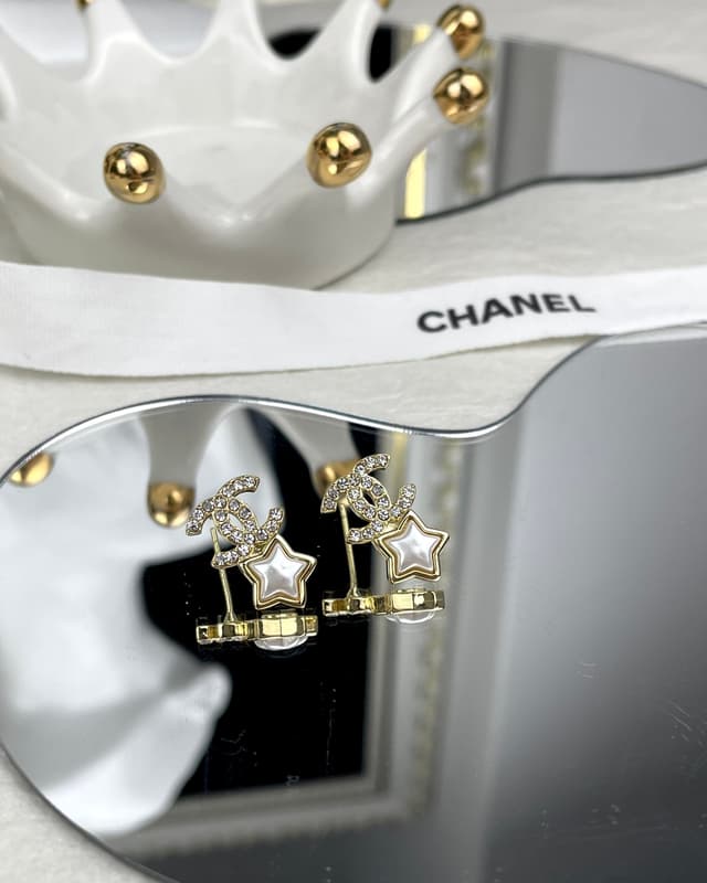 Chanel Double C Stud Earrings YupooPA | Yupoo Rep Jewelry image 4