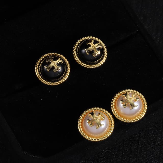 Tb Stud Earrings YupooPA | Yupoo Rep Jewelry image 2