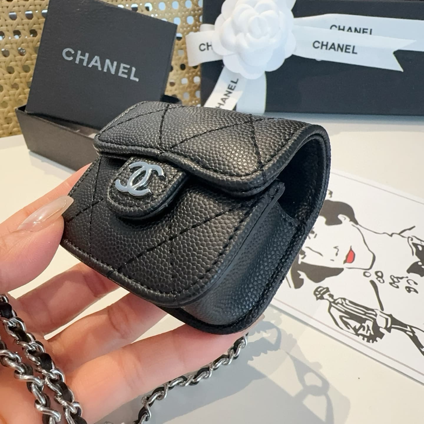 YupooPA Chanel Luxury Quilted Caviar Leather Earbud Case 👜 image 8