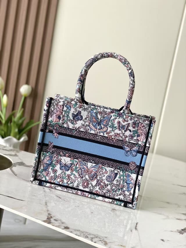 Dior Book Tote Mini Apricot Butterfly Embroidery 99308 | Yupoo Rep Bags image 2