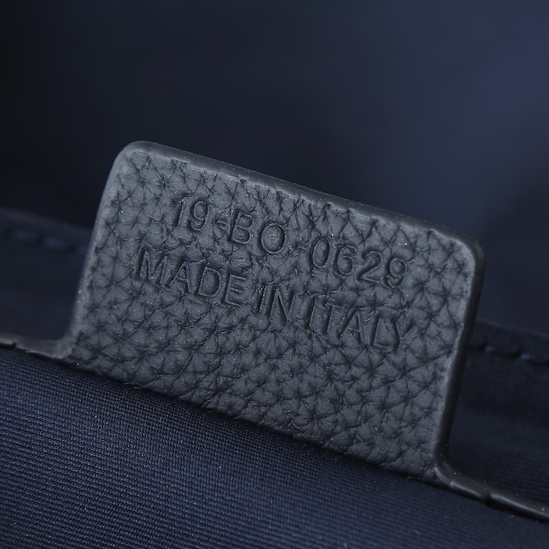 YupooPA Dior Hit The Road Navy Gravity Messenger image 8