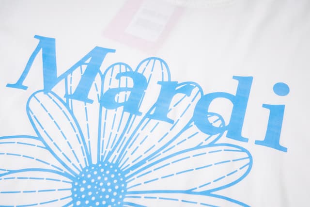 Mardi Mercredi T-Shirt White Ss25 Short-Sleeves 006 | Yupoo Rep Clothing image 3