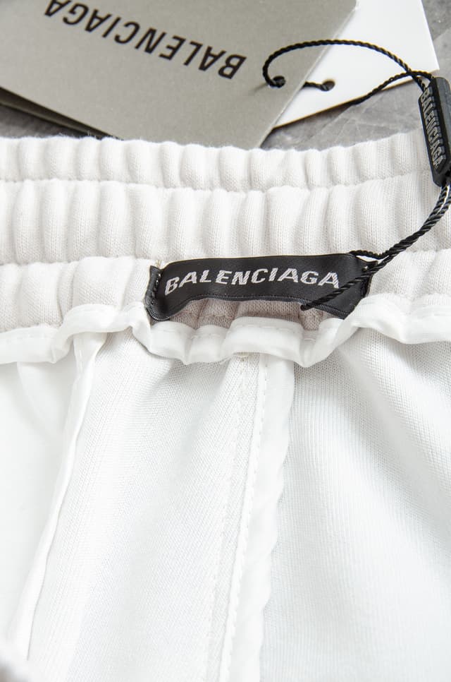 BALENCIAGA 2025SS Summer Casual Shorts | Yupoo Rep Clothing image 8