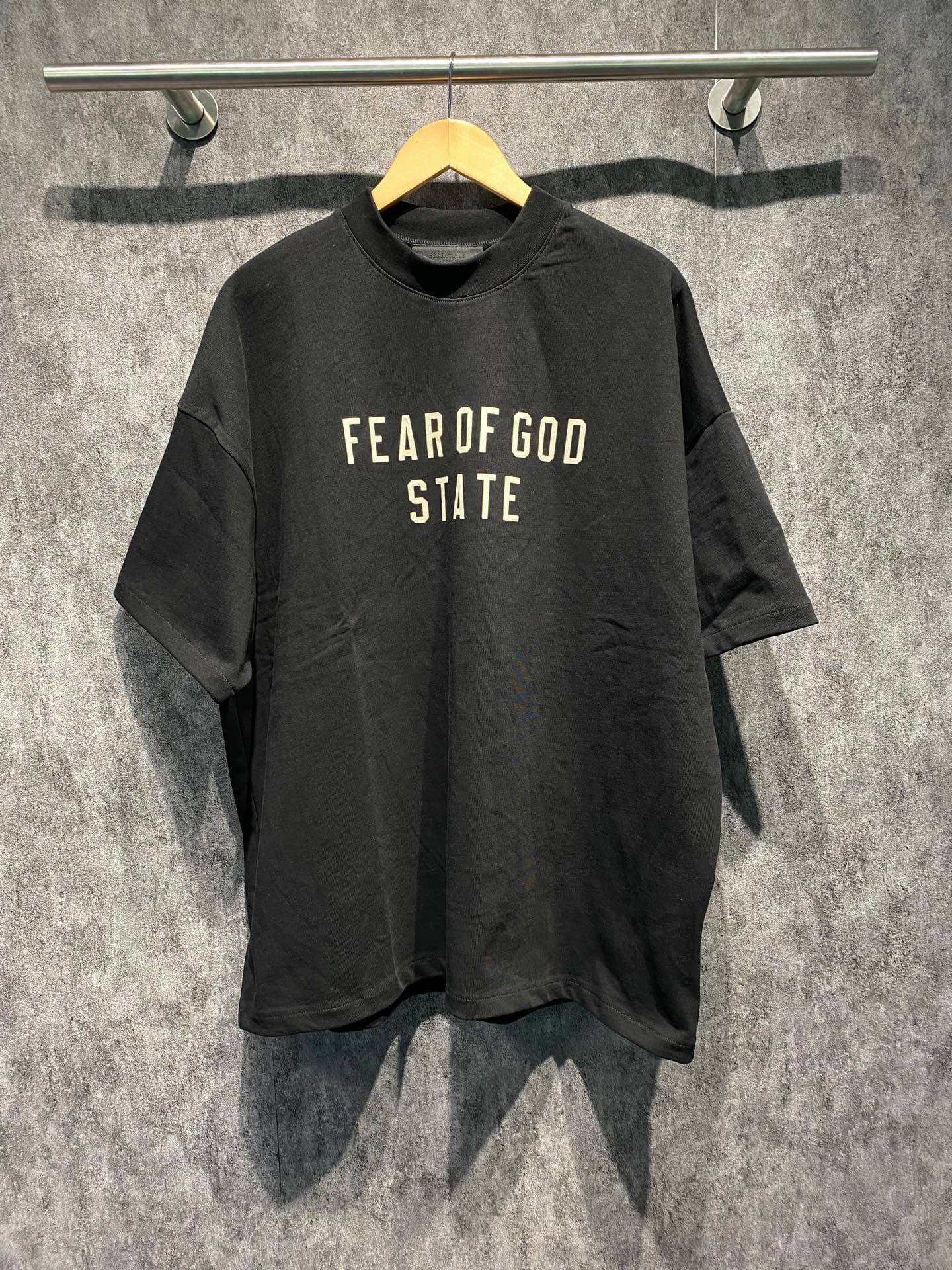 Fog Essentials Short Sleeve Special Edition Black | Yupoo Rep Clothing