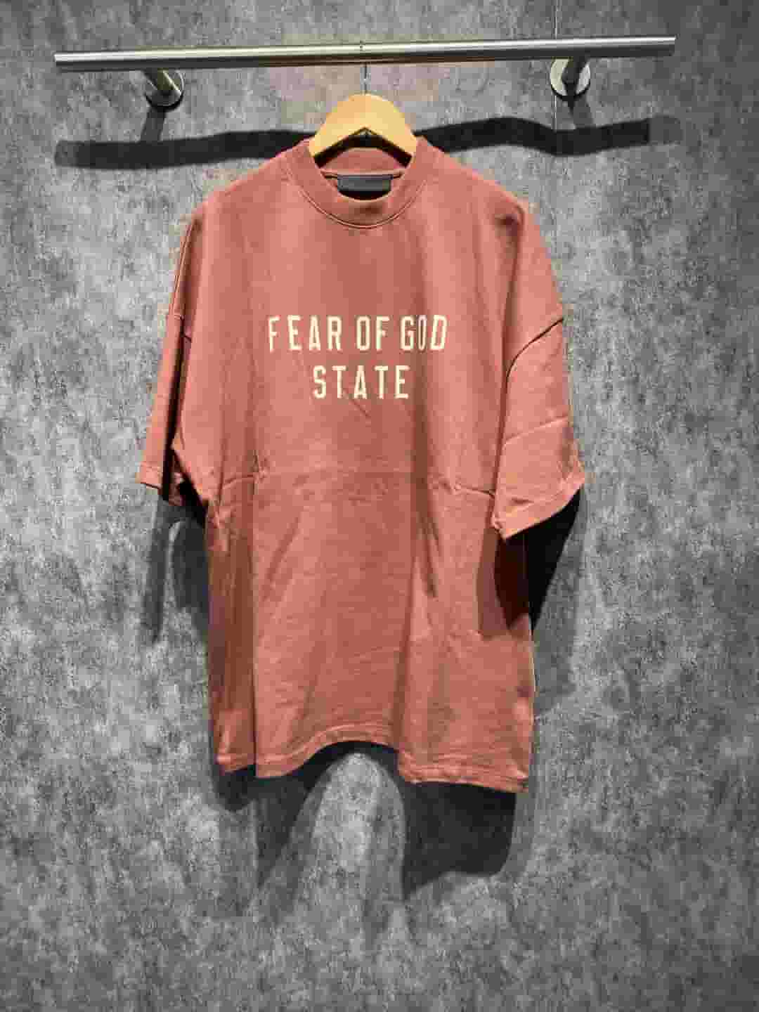 YupooPA Fog Essentials Short Sleeve Special Edition Crimson Light Red - Main Preview