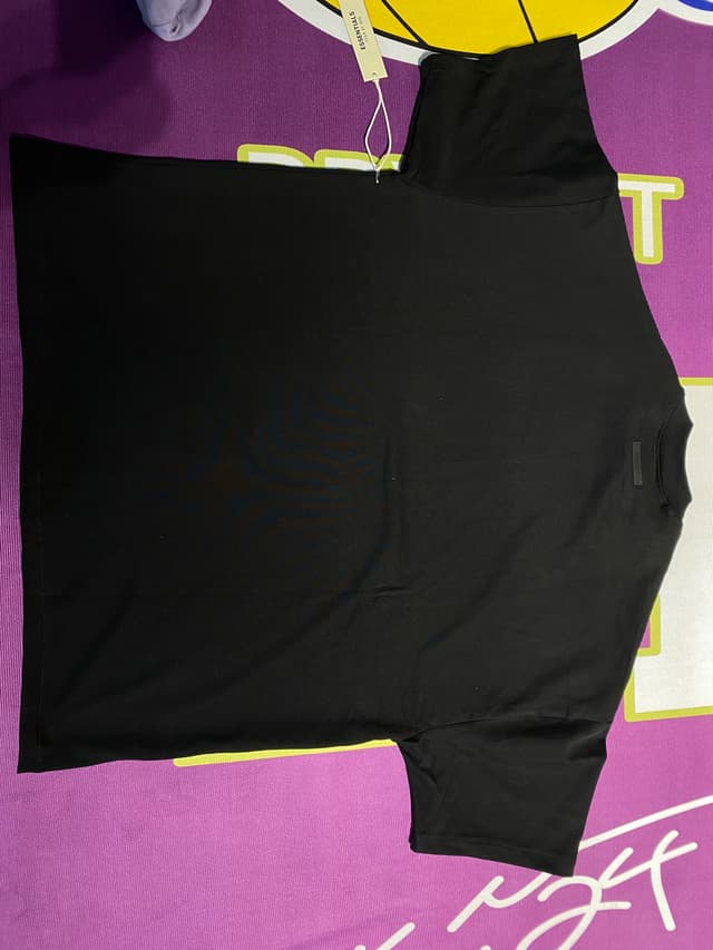 Fog Essentials Short Sleeve Special Edition Obsidian Black | Yupoo Rep Clothing image 8