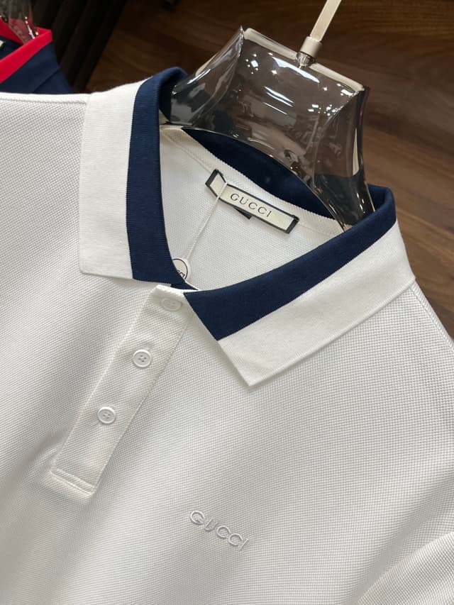 Gucci 1965Ss - Luxury Silk Crewneck Tee | Yupoo Rep Clothing image 5