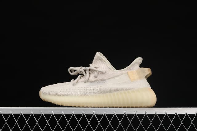 Yeezy 350 Boost V2 | Yupoo Rep Sneakers (Ref 552) image 1