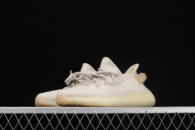 Yeezy 350 Boost V2 | Yupoo Rep Sneakers (Ref 552) image 4