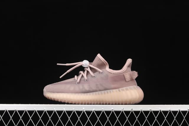 Yeezy 350 Boost V2 | Yupoo Rep Sneakers (Ref 611) image 1