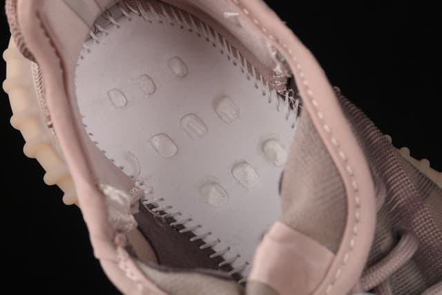 Yeezy 350 Boost V2 | Yupoo Rep Sneakers (Ref 611) image 11