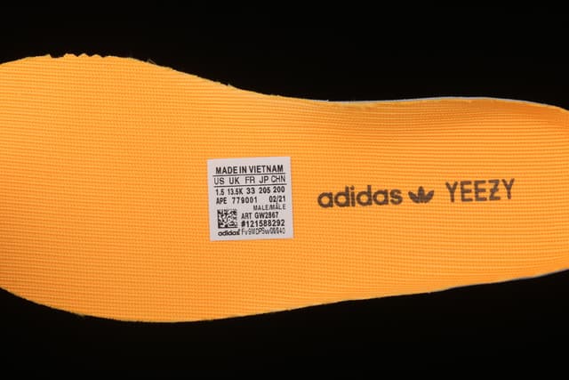 Yeezy 350 Boost V2 | Yupoo Rep Sneakers (Ref 611) image 12