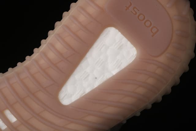 Yeezy 350 Boost V2 | Yupoo Rep Sneakers (Ref 611) image 14