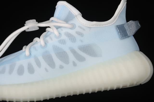 Yeezy 350 Boost V2 | Yupoo Rep Sneakers (Ref 564) image 9