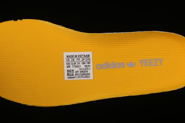 Yeezy 350 Boost V2 | Yupoo Rep Sneakers (Ref 573) image 12