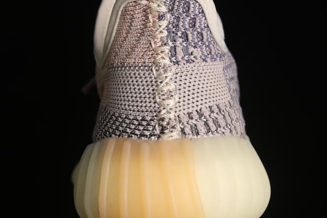 Yeezy 350 Boost V2 | Yupoo Rep Sneakers (Ref 601) image 10