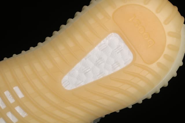 Yeezy 350 Boost V2 | Yupoo Rep Sneakers (Ref 601) image 15