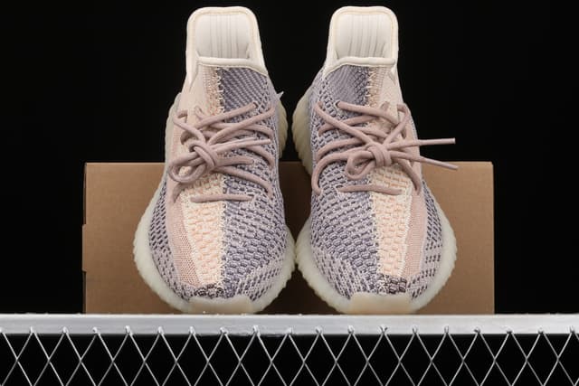 Yeezy 350 Boost V2 | Yupoo Rep Sneakers (Ref 636) image 6