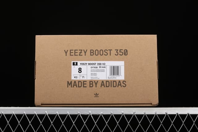 Yeezy 350 Boost V2 | Yupoo Rep Sneakers (Ref 636) image 7