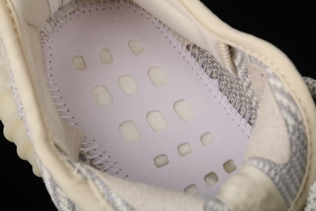 Yeezy 350 Boost V2 | Yupoo Rep Sneakers (Ref 582) image 14