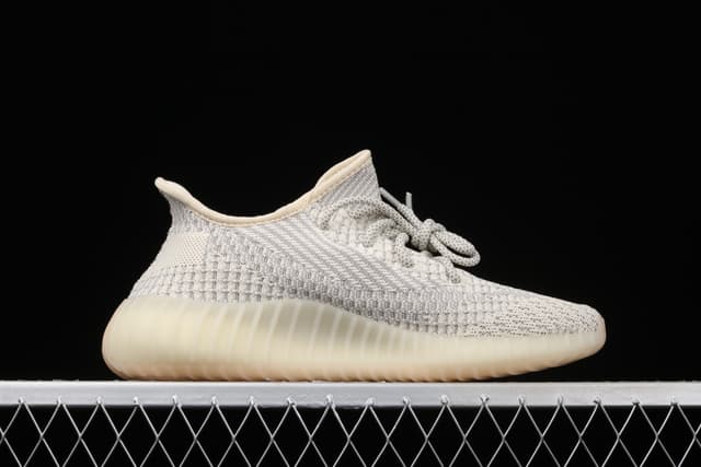 Yeezy 350 Boost V2 | Yupoo Rep Sneakers (Ref 582) image 2