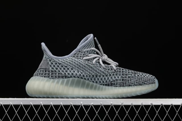 Yeezy 350 Boost V2 | Yupoo Rep Sneakers (Ref 551) image 10