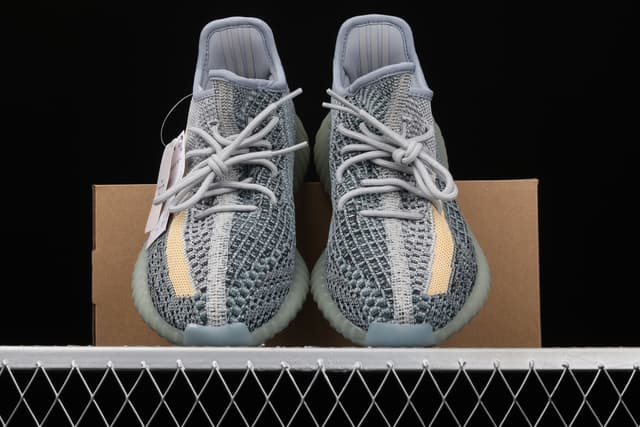 Yeezy 350 Boost V2 | Yupoo Rep Sneakers (Ref 551) image 14