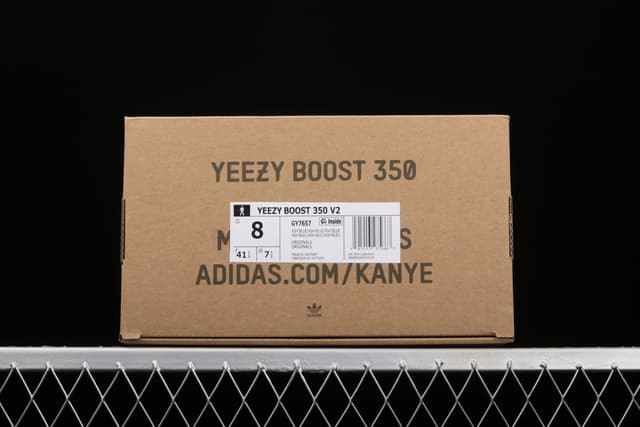 Yeezy 350 Boost V2 | Yupoo Rep Sneakers (Ref 551) image 15