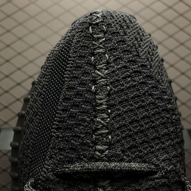 Yeezy 350 Boost V2 | Yupoo Rep Sneakers (Ref 557) image 11