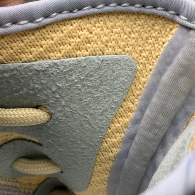 Yeezy 350 Boost V2 | Yupoo Rep Sneakers (Ref 619) image 10