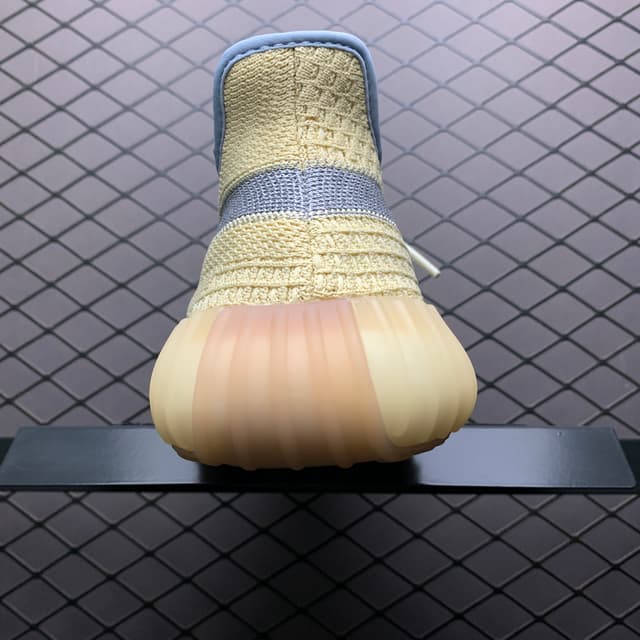 Yeezy 350 Boost V2 | Yupoo Rep Sneakers (Ref 619) image 2