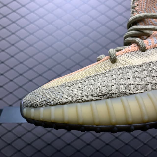Yeezy 350 V2 | Yupoo Rep Sneakers (Ref 587) image 6