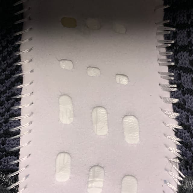 Yeezy 350 V2 | Yupoo Rep Sneakers (Ref 581) image 10