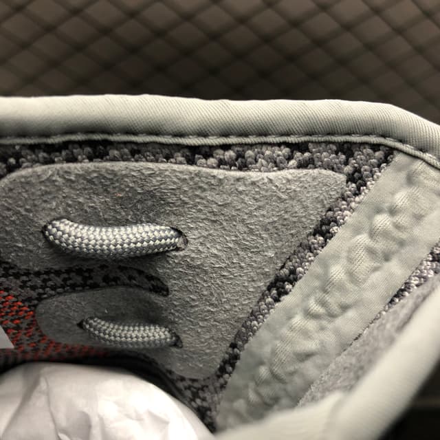 Yeezy 350 V2 | Yupoo Rep Sneakers (Ref 575) image 13