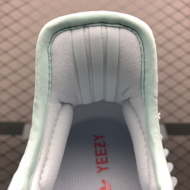 Yeezy 350 V2 | Yupoo Rep Sneakers (Ref 612) image 10