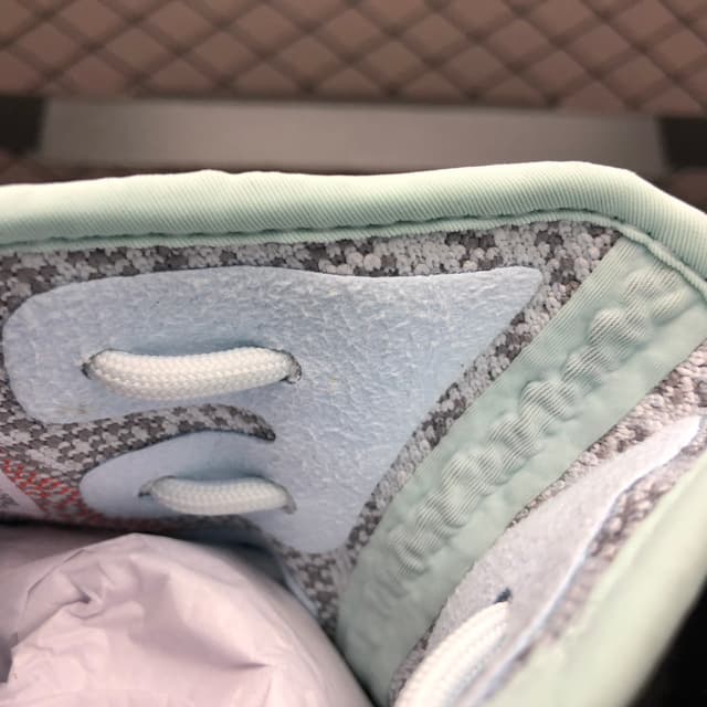 Yeezy 350 V2 | Yupoo Rep Sneakers (Ref 612) image 13