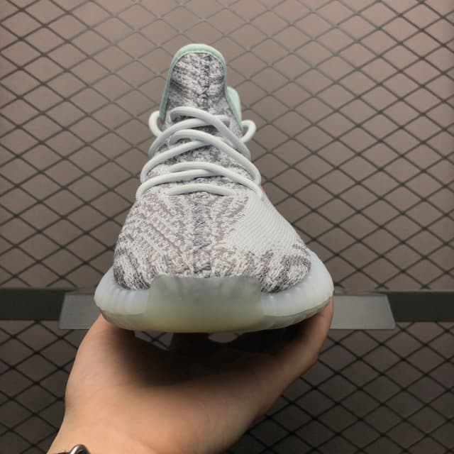 Yeezy 350 V2 | Yupoo Rep Sneakers (Ref 612) image 8