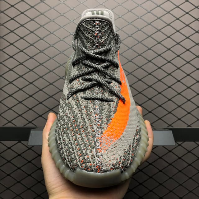Yeezy 350 V2 | Yupoo Rep Sneakers (Ref 628) image 17