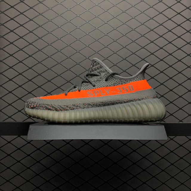 Yeezy 350 V2 | Yupoo Rep Sneakers (Ref 628) image 7