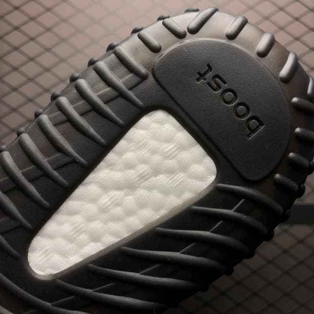 Yeezy 350 V2 | Yupoo Rep Sneakers (Ref 569) image 11