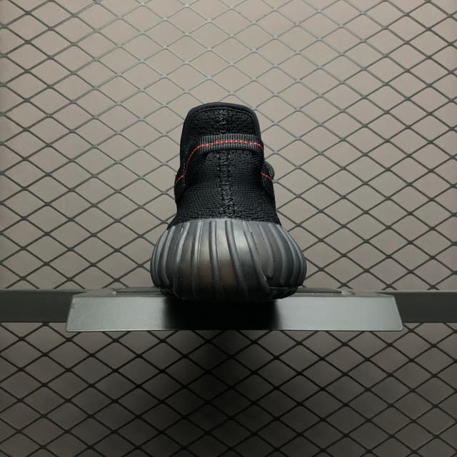 Yeezy 350 V2 | Yupoo Rep Sneakers (Ref 635) image 2