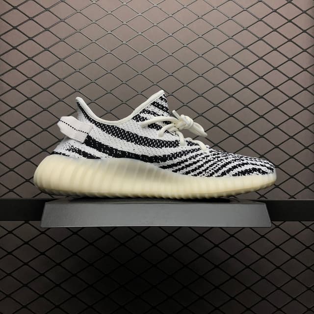 Yeezy 350 V2 | Yupoo Rep Sneakers (Ref 555) image 3