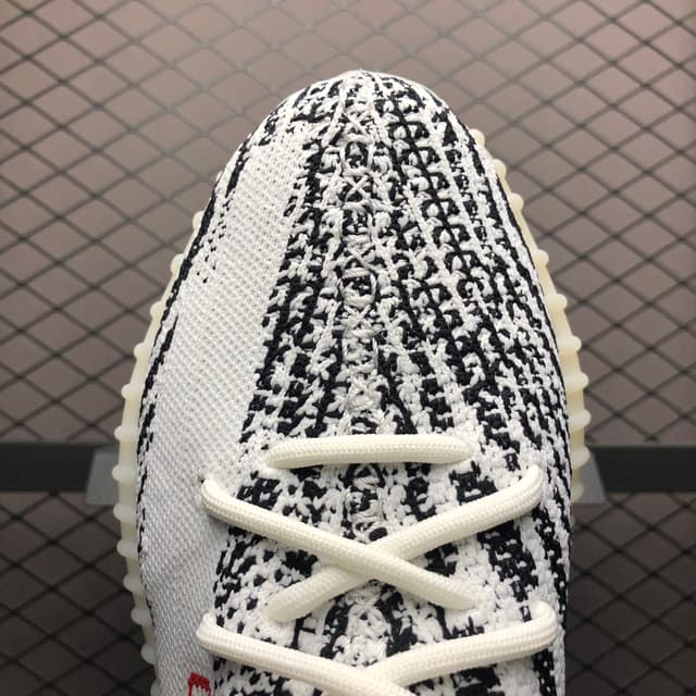 Yeezy 350 V2 | Yupoo Rep Sneakers (Ref 555) image 7