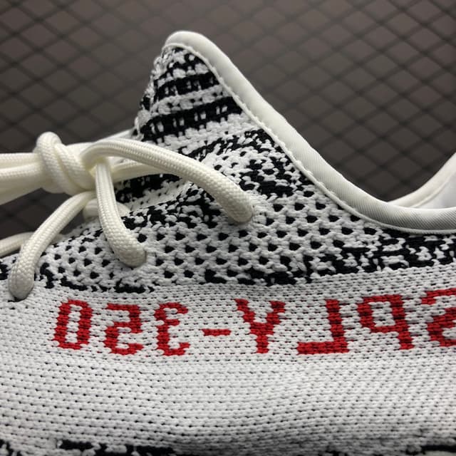 Yeezy 350 V2 | Yupoo Rep Sneakers (Ref 555) image 9
