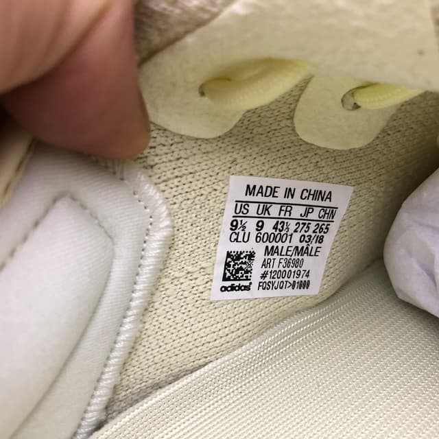 Yeezy 350 V2 | Yupoo Rep Sneakers (Ref 630) image 12