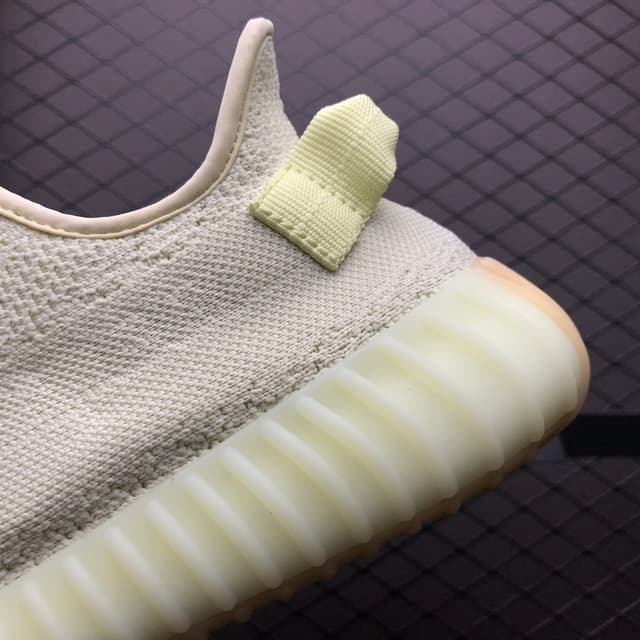 Yeezy 350 V2 | Yupoo Rep Sneakers (Ref 630) image 18