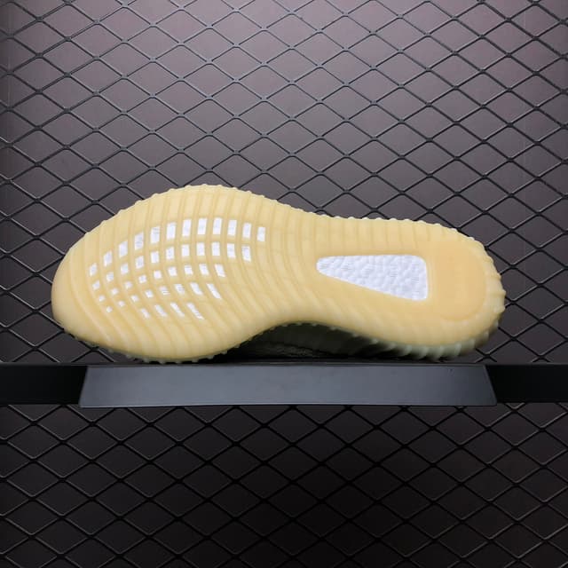 Yeezy 350 V2 | Yupoo Rep Sneakers (Ref 630) image 5