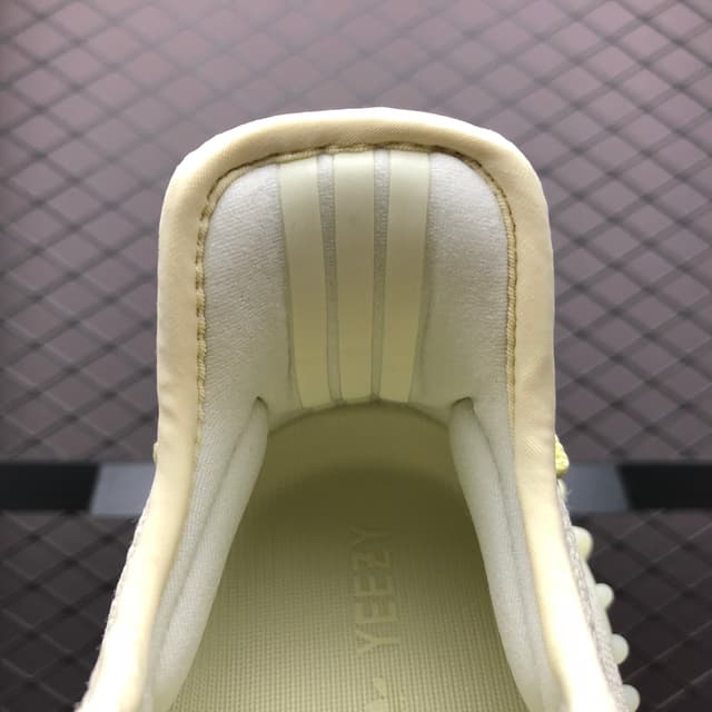 Yeezy 350 V2 | Yupoo Rep Sneakers (Ref 630) image 8